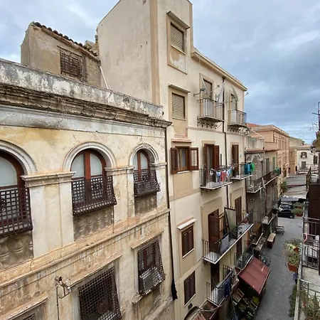 Appartamenti Maria Al Capo Palermo Exterior photo